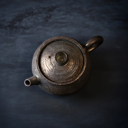 Teapot With Naturally Ash-Glazed Surface